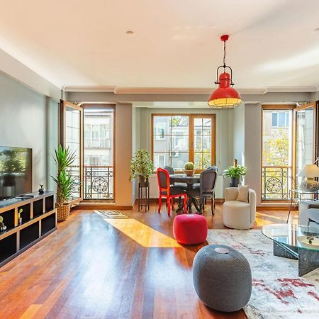 Apartamento Outstanding Flat With Calming View Nisantasi Estambul Exterior foto