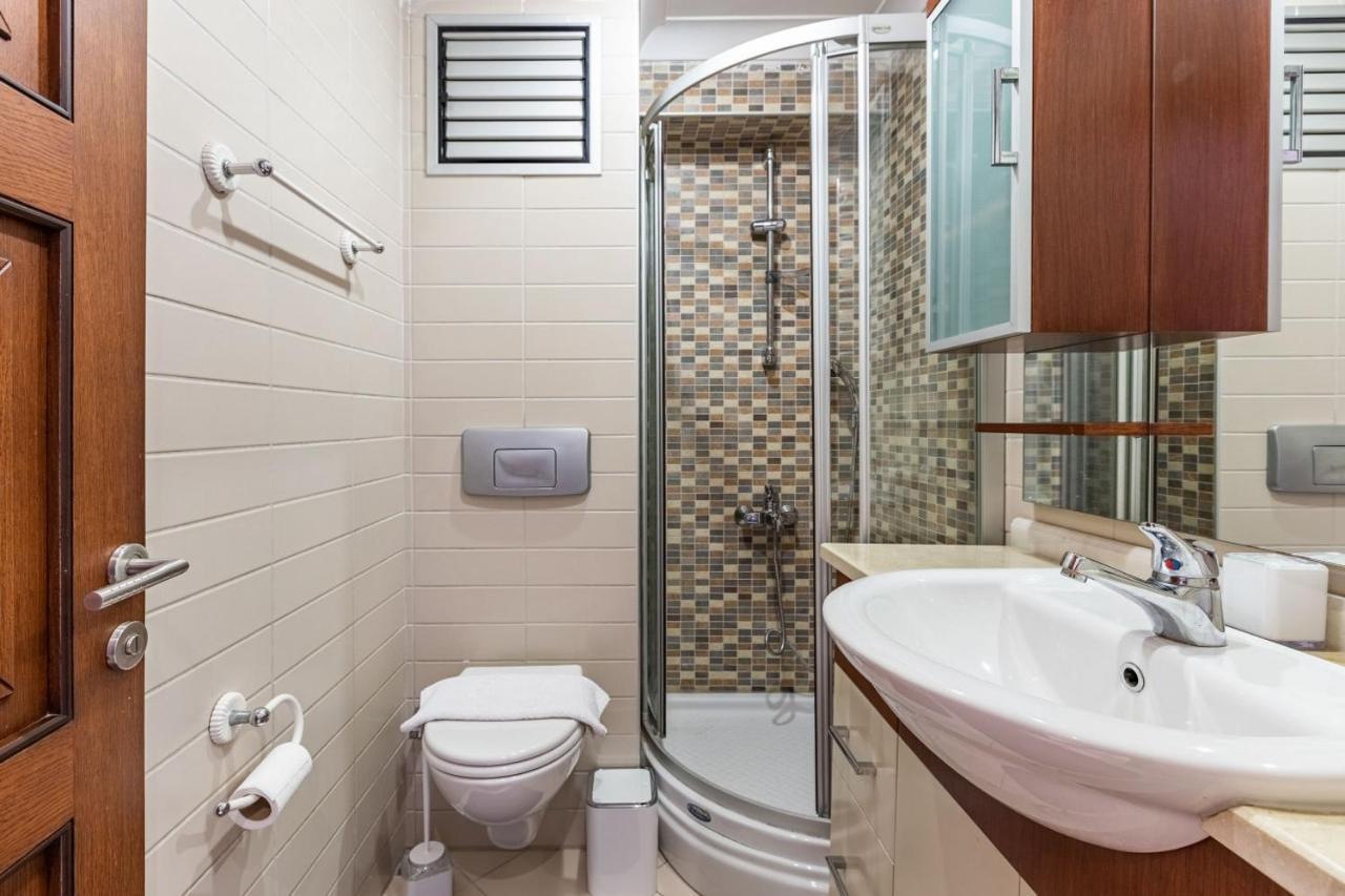 Apartamento Outstanding Flat With Calming View Nisantasi Estambul Exterior foto